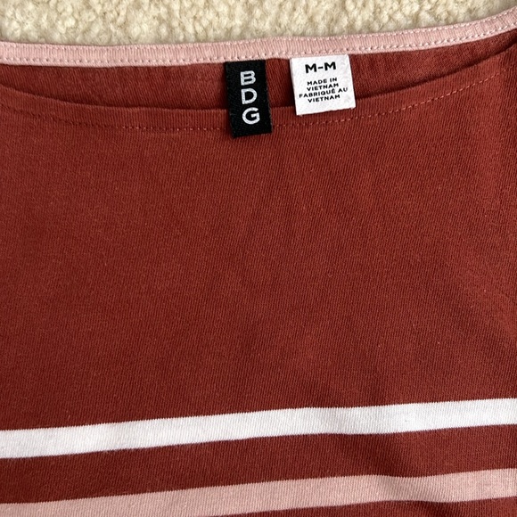 3/4 sleeve top - Picture 2 of 3